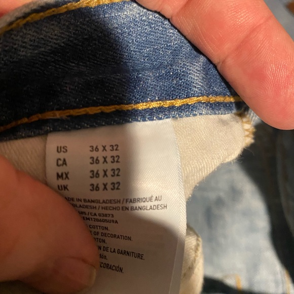 Like new American Eagle jeans 36w 32 L worn twice - Picture 4 of 7